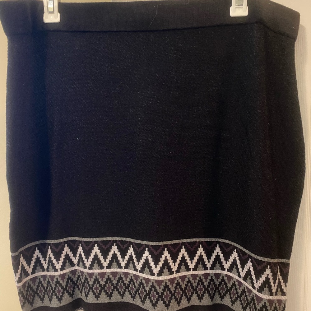 Sweater skirt- size 3 (3X)